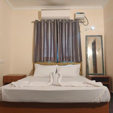 Hotel Grand S3 à Pondichéry Extérieur photo