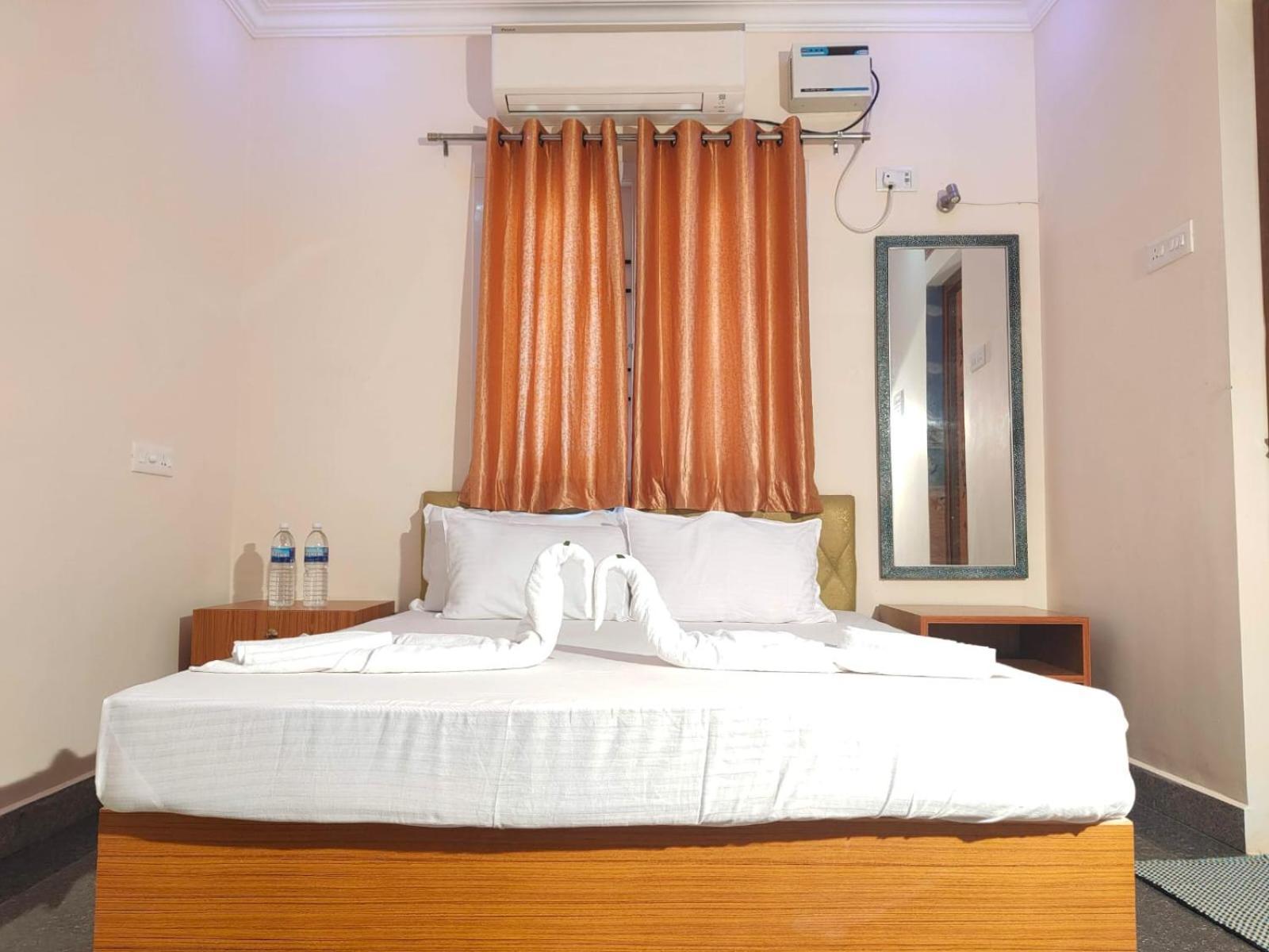 Hotel Grand S3 à Pondichéry Extérieur photo