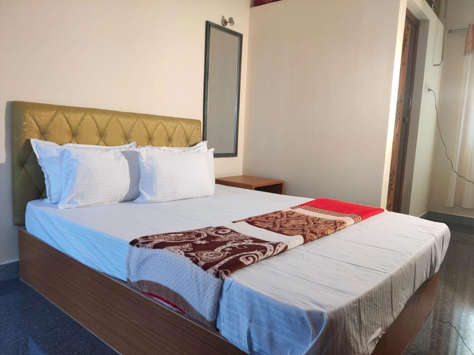 Hotel Grand S3 à Pondichéry Extérieur photo